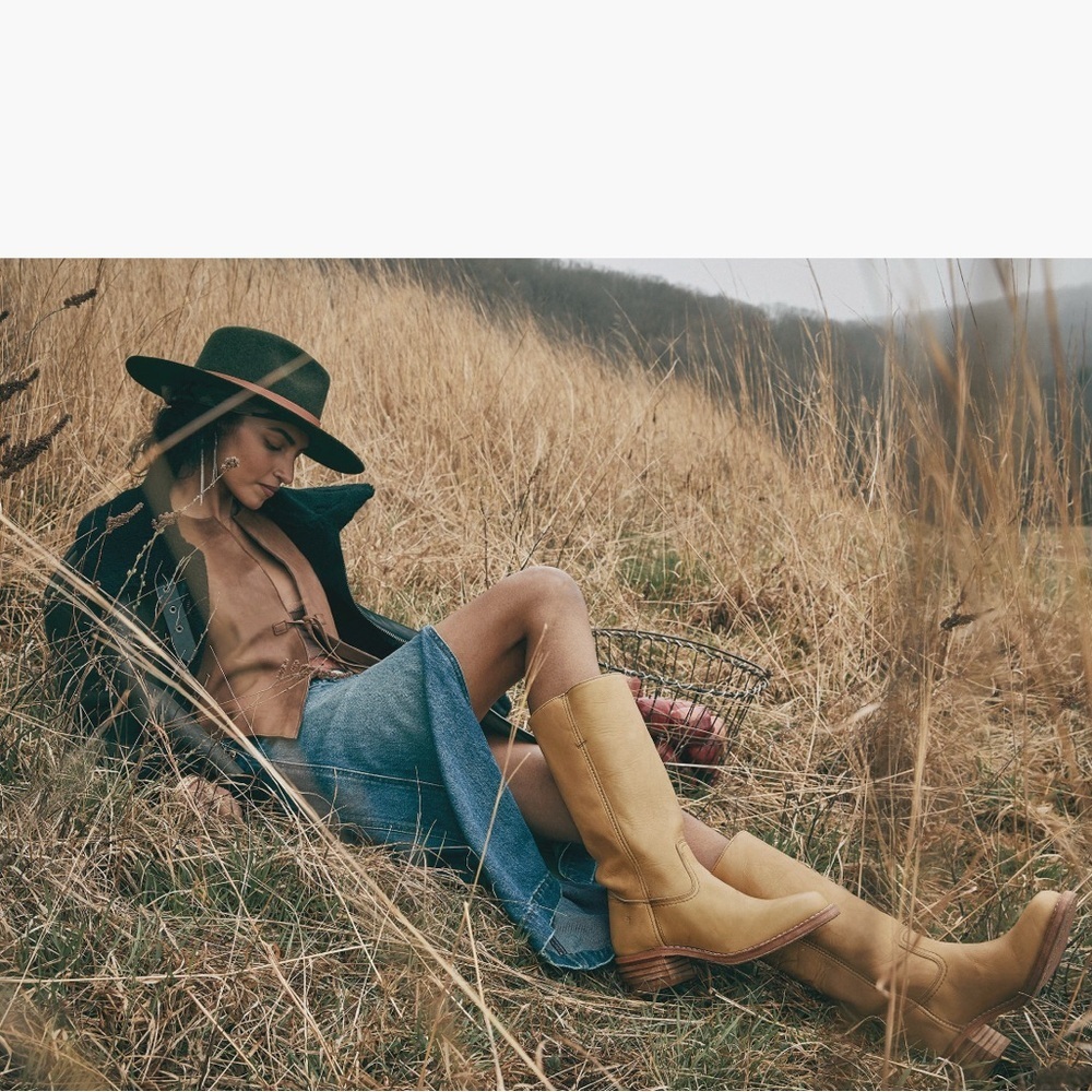 Frye Campus 14R Banana Leather Boots Womens Size 11 - Picture 3 of 13